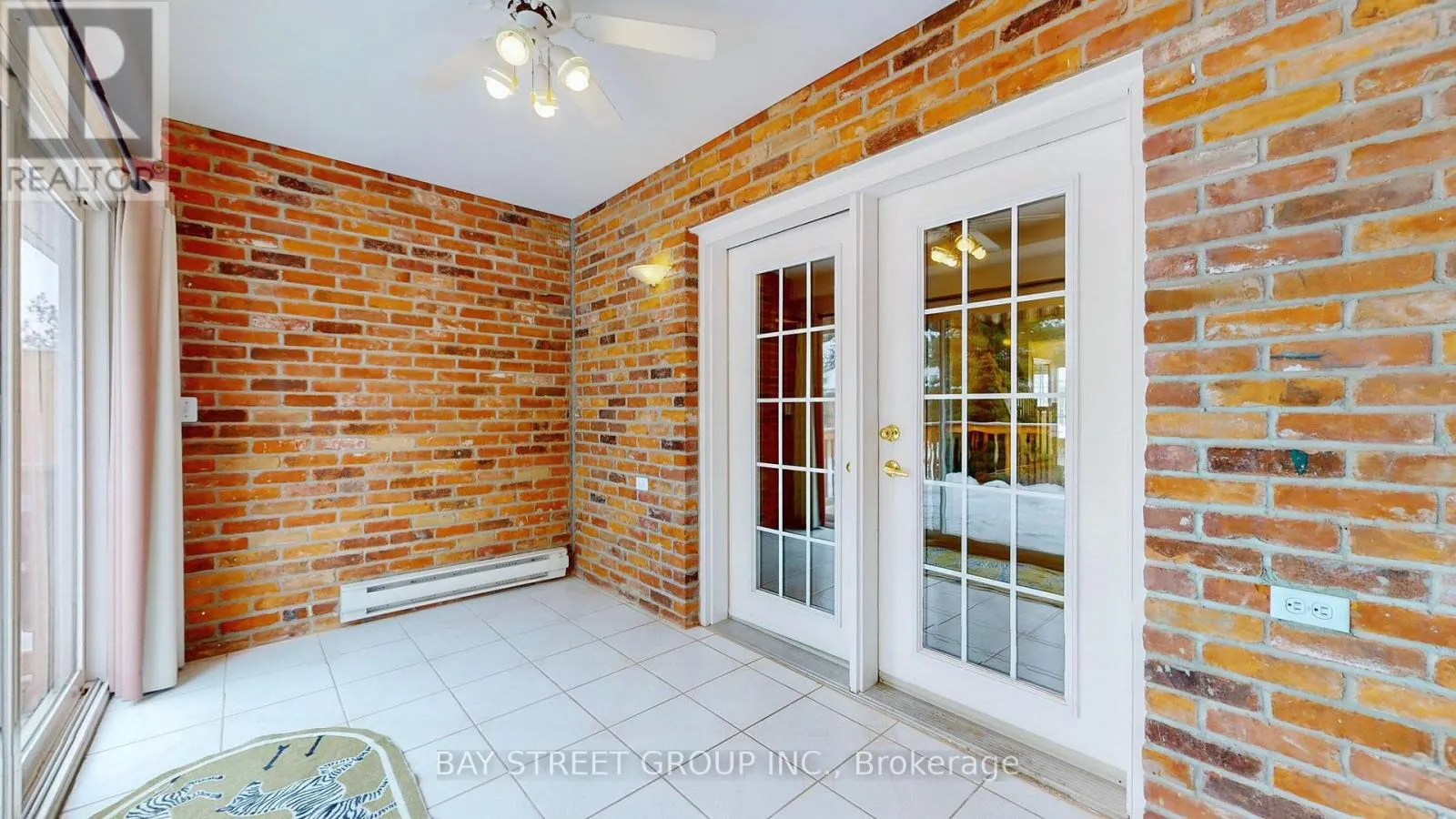 34 - 810 GOLF LINKS ROAD