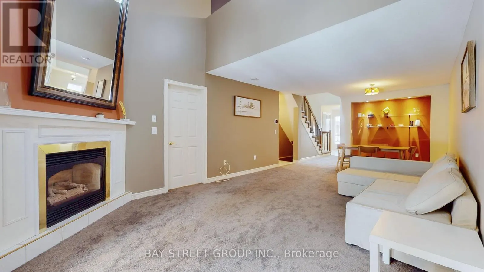 34 - 810 GOLF LINKS ROAD