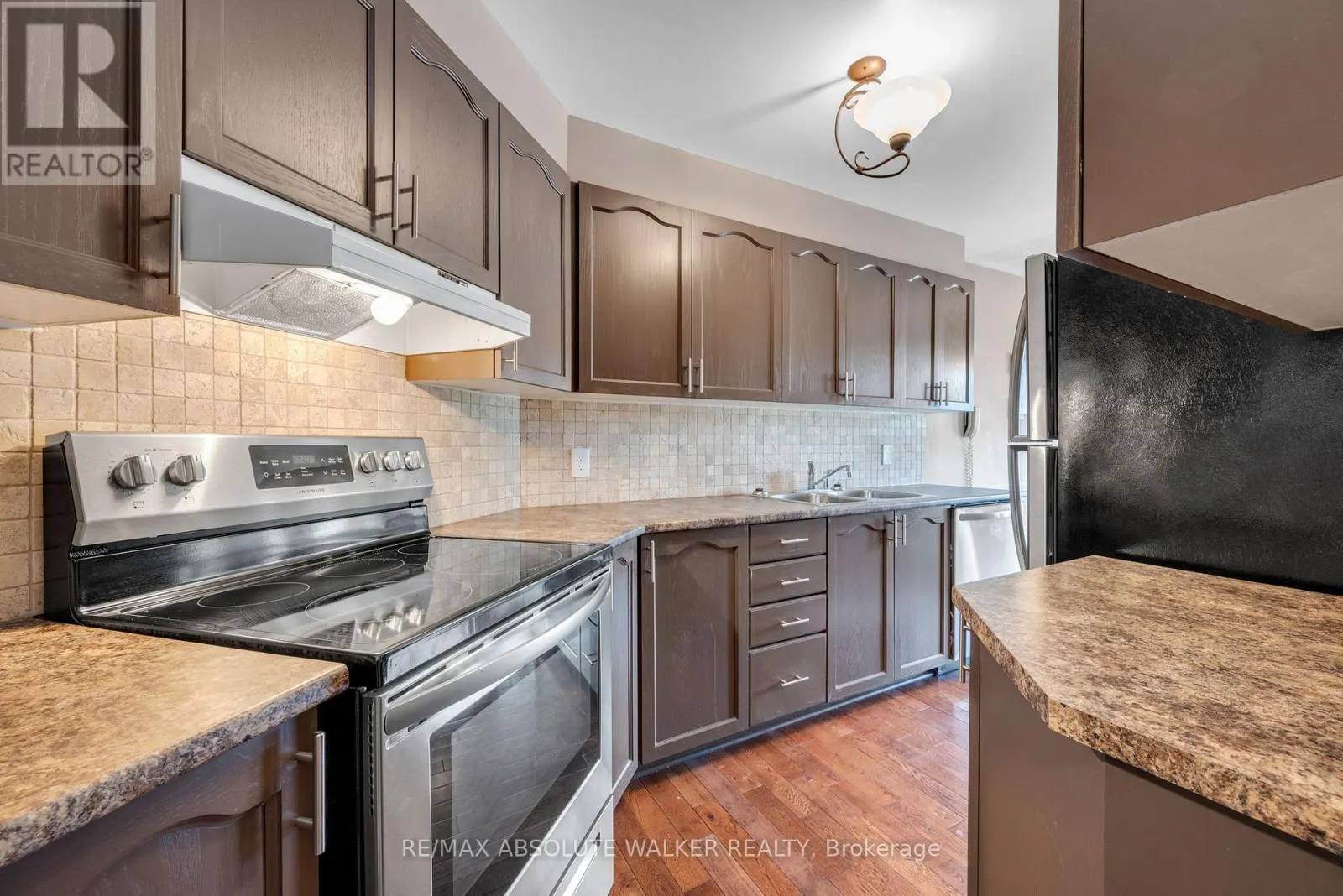 1647 LOCKSLEY LANE