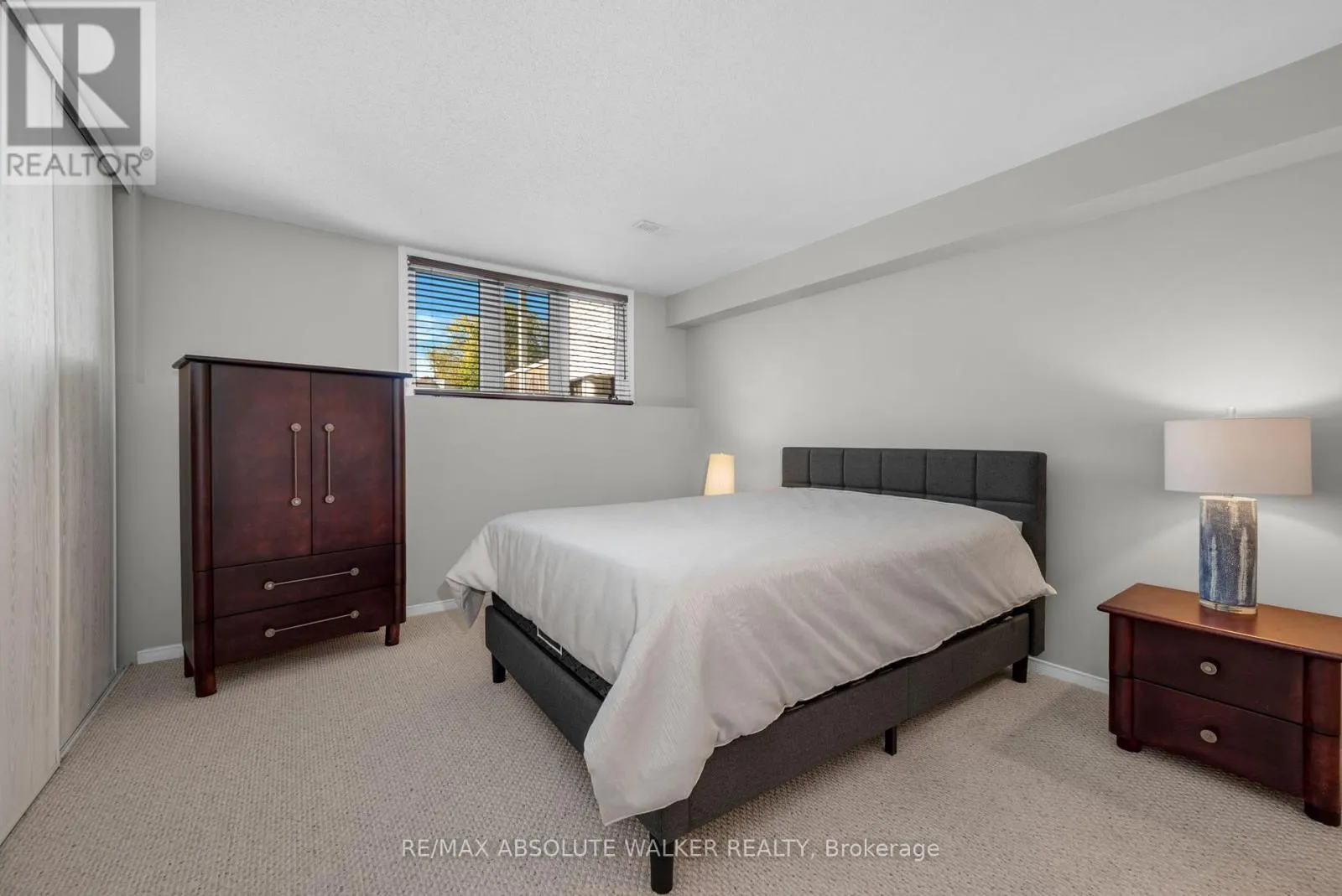 1647 LOCKSLEY LANE