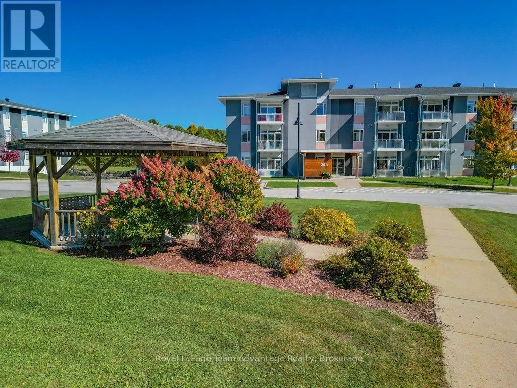 203 - 20A SILVER BIRCH COURT, #203