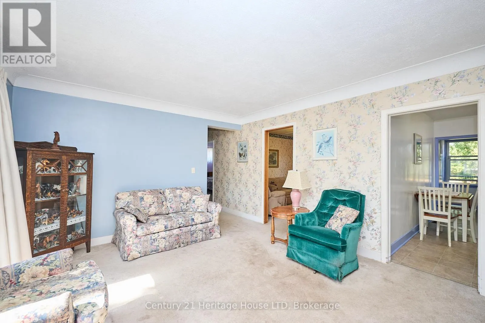 6281 BURDETTE DRIVE