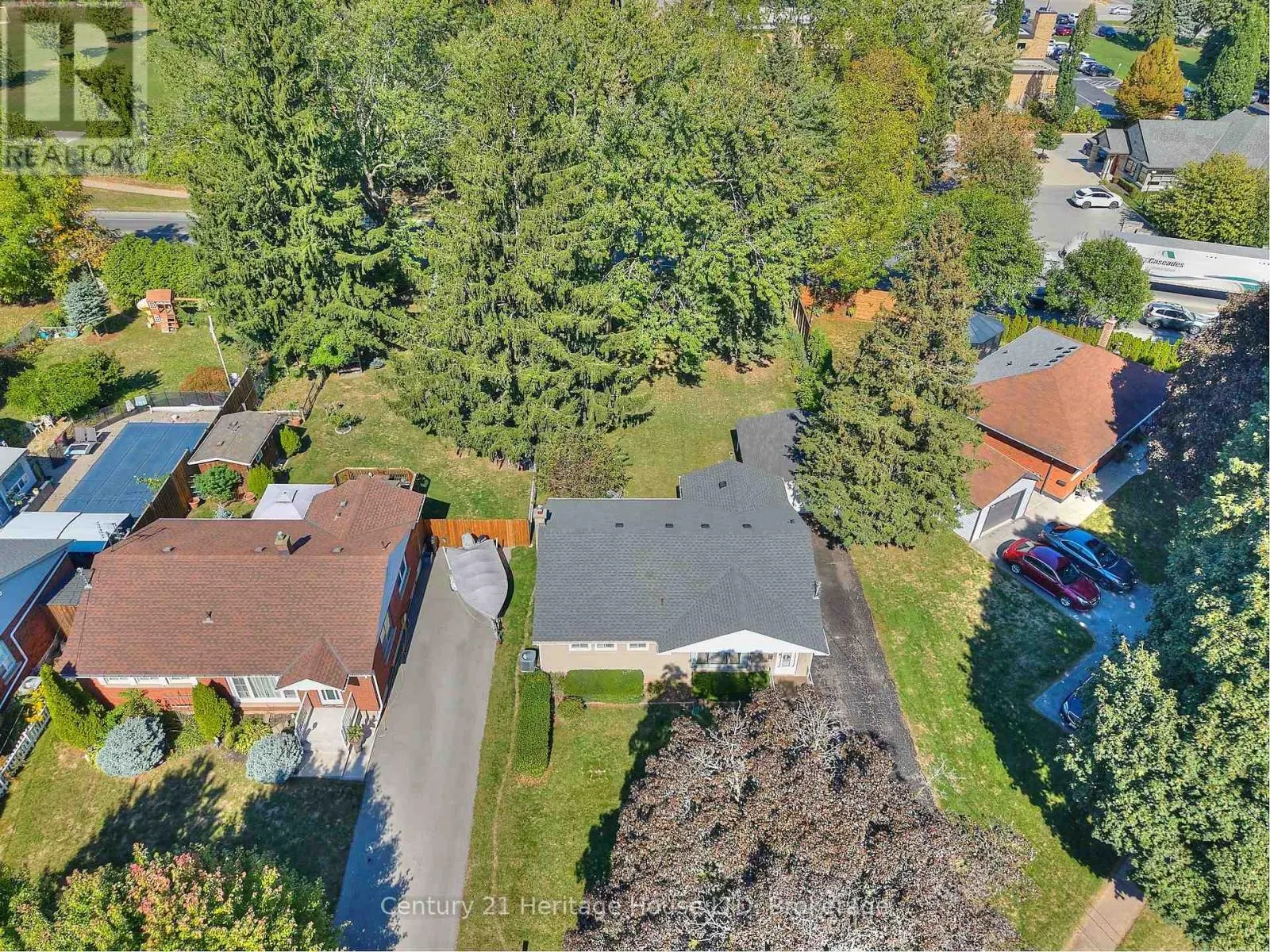 6281 BURDETTE DRIVE