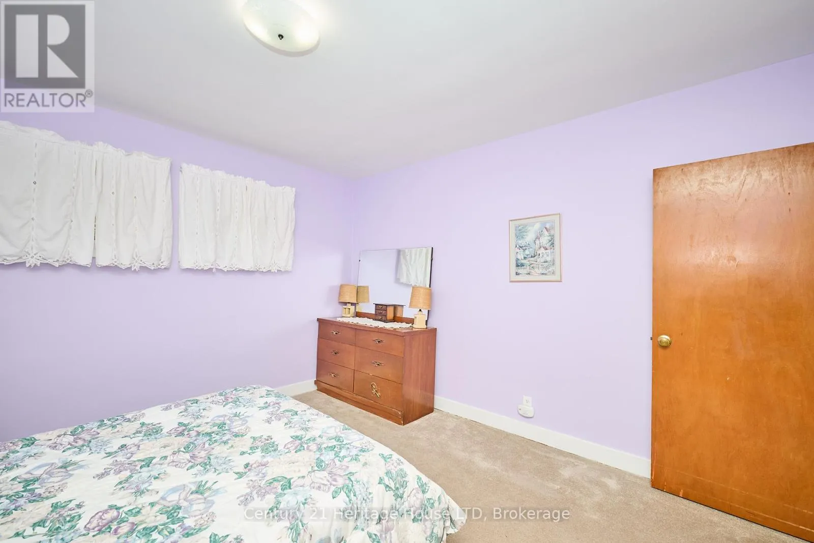 6281 BURDETTE DRIVE