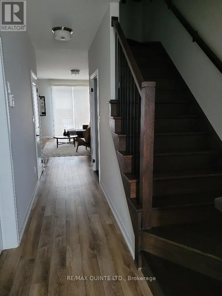 10 - 80 MARSH AVENUE, #10