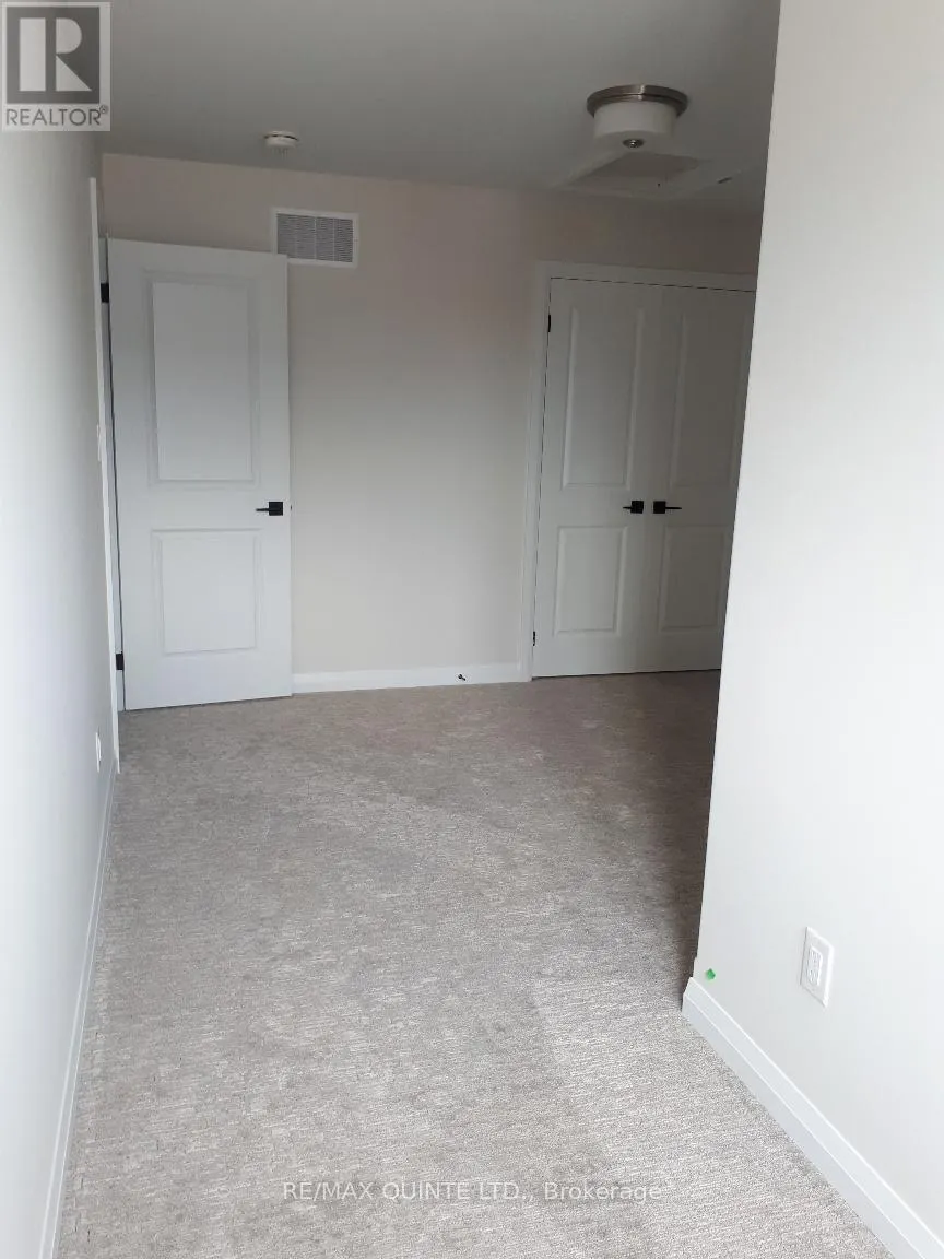 10 - 80 MARSH AVENUE, #10