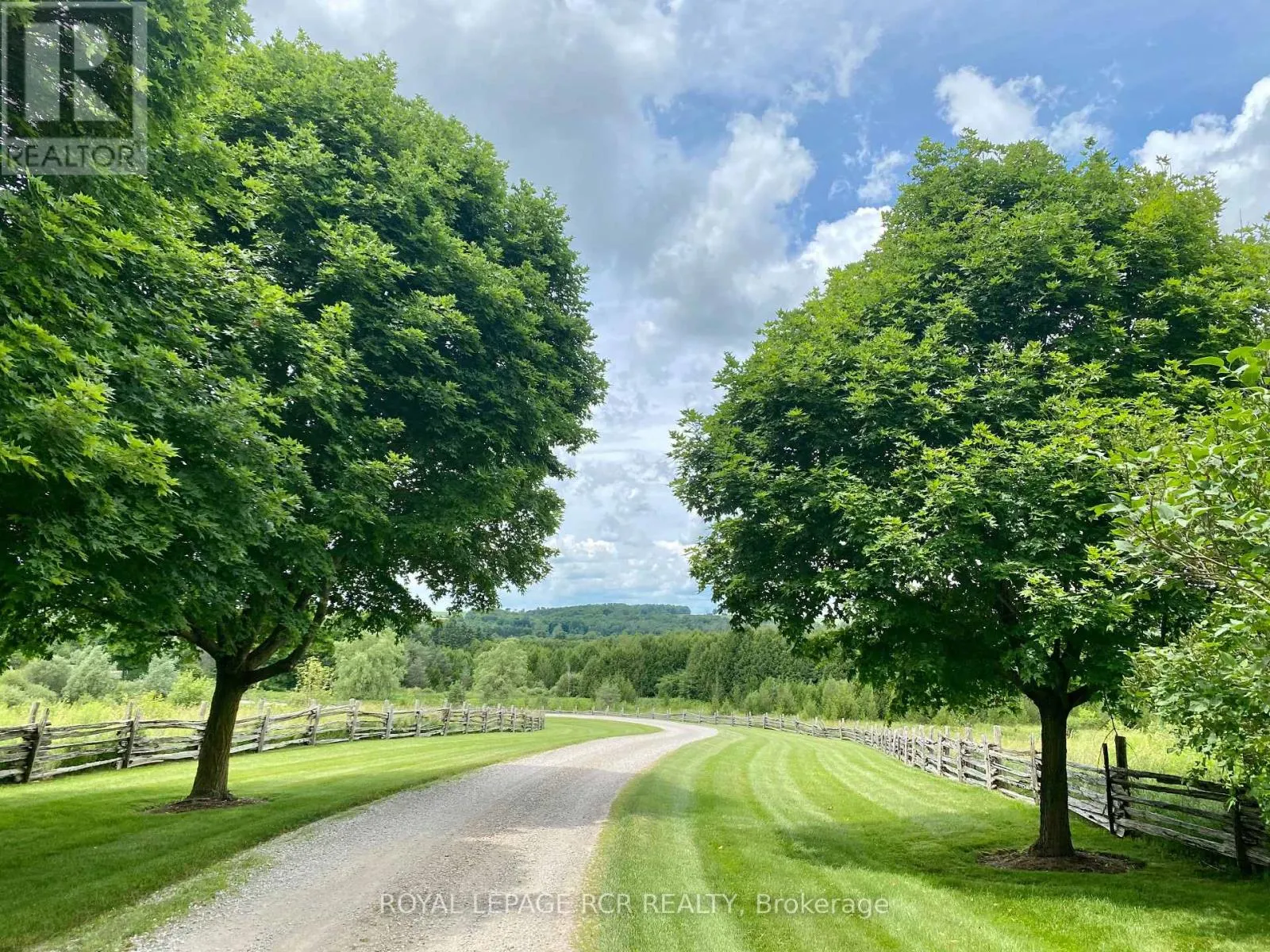 101089 10TH SIDE ROAD