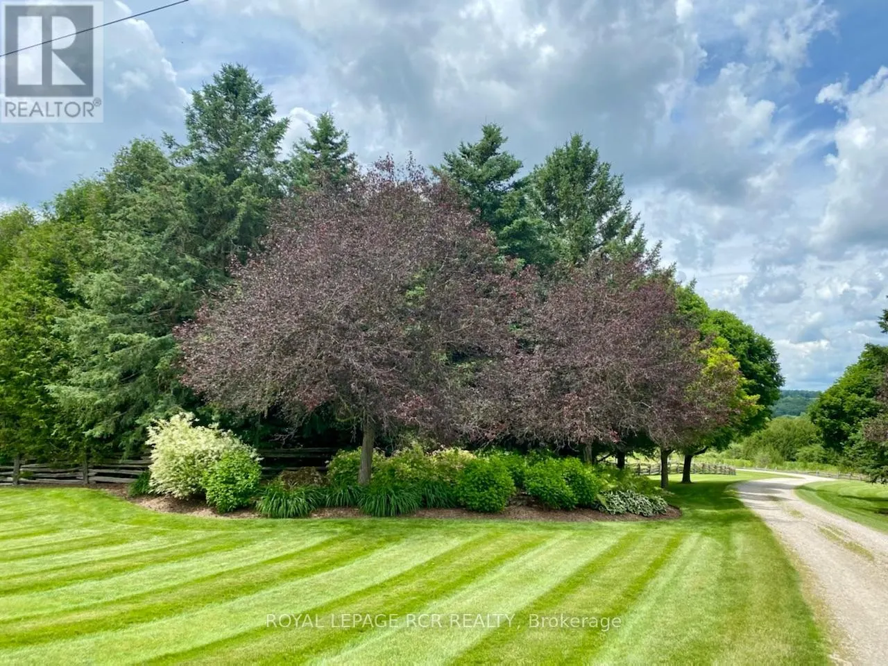 101089 10TH SIDE ROAD