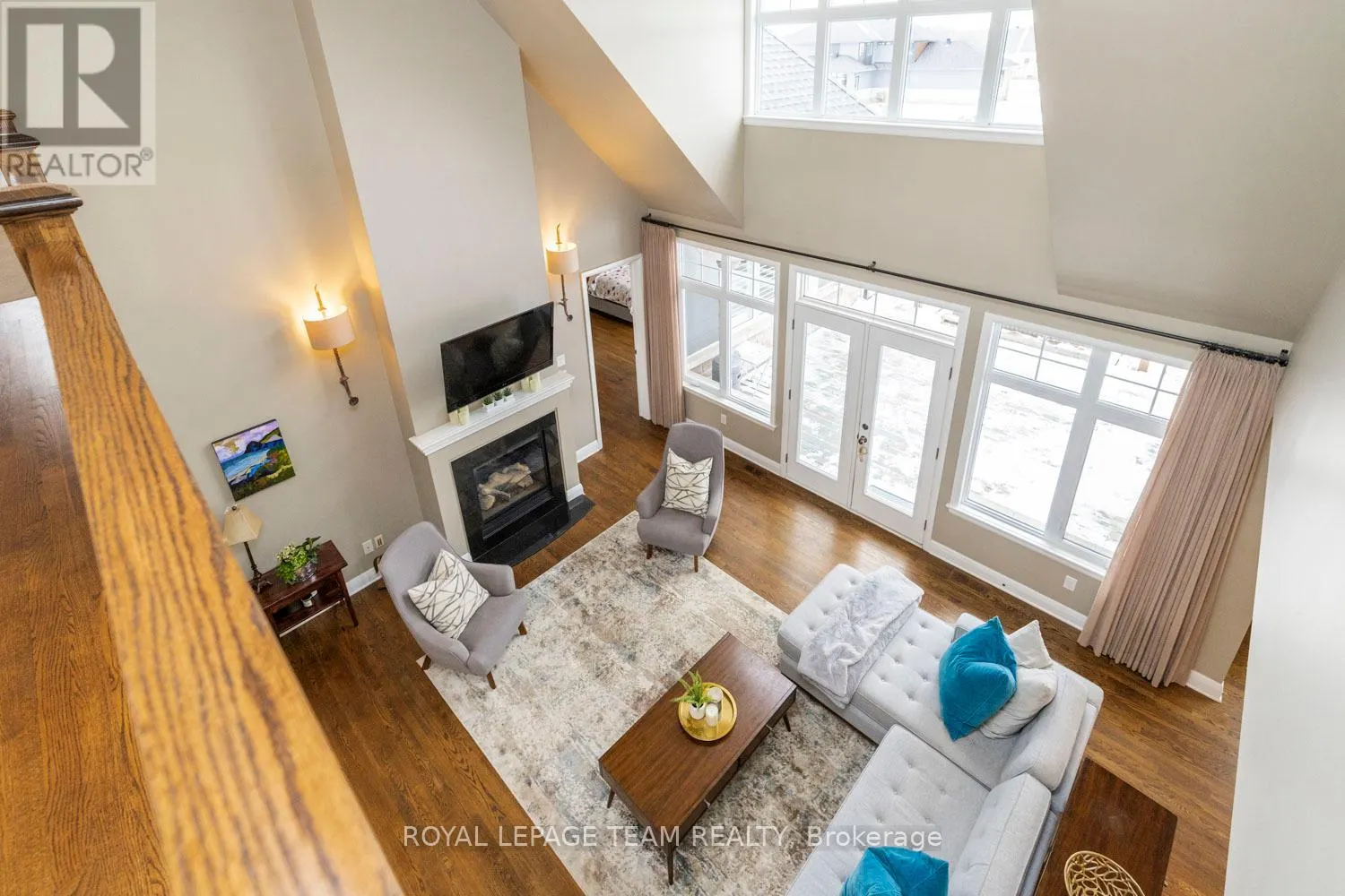 213 CABRELLE PLACE E
