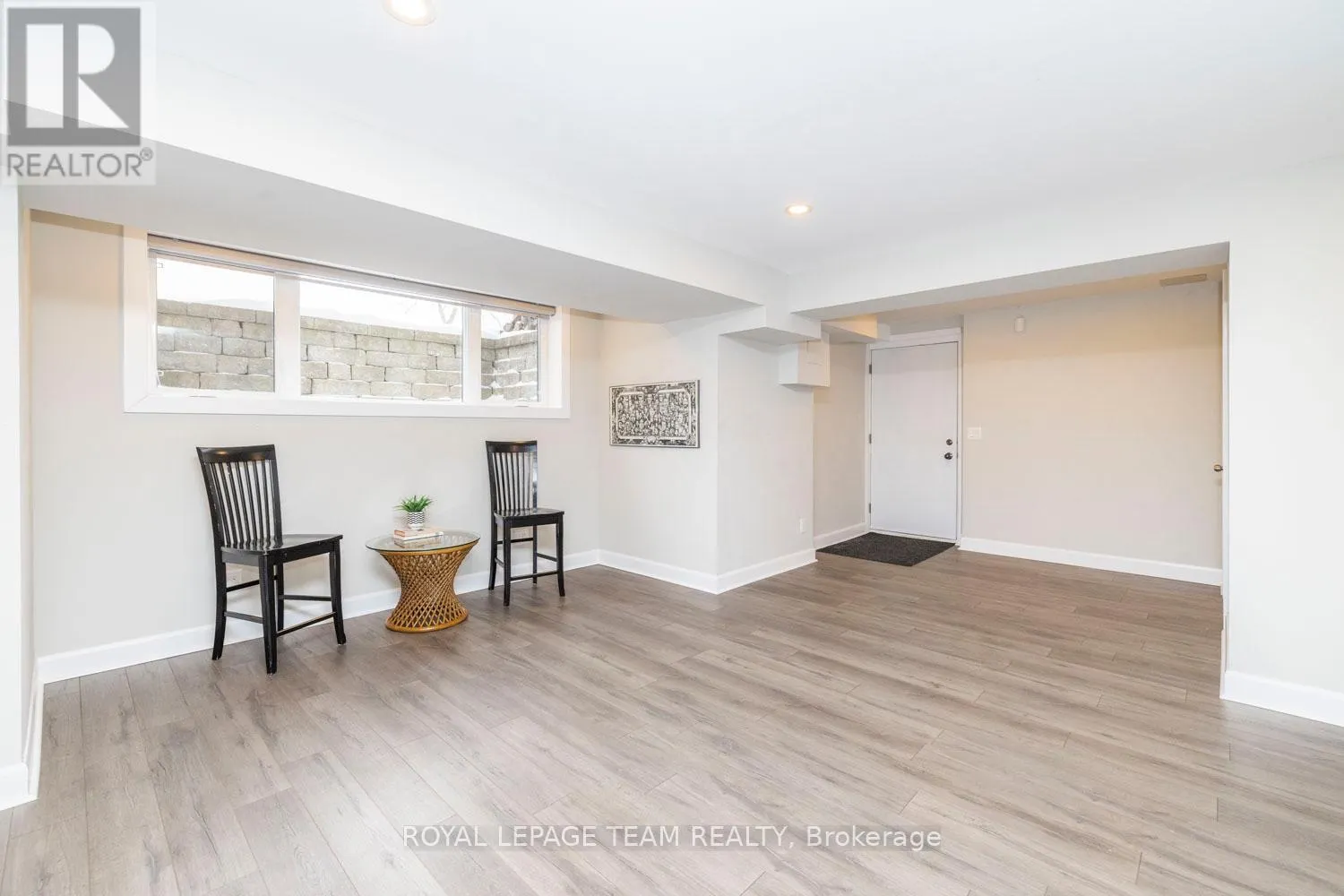 213 CABRELLE PLACE E