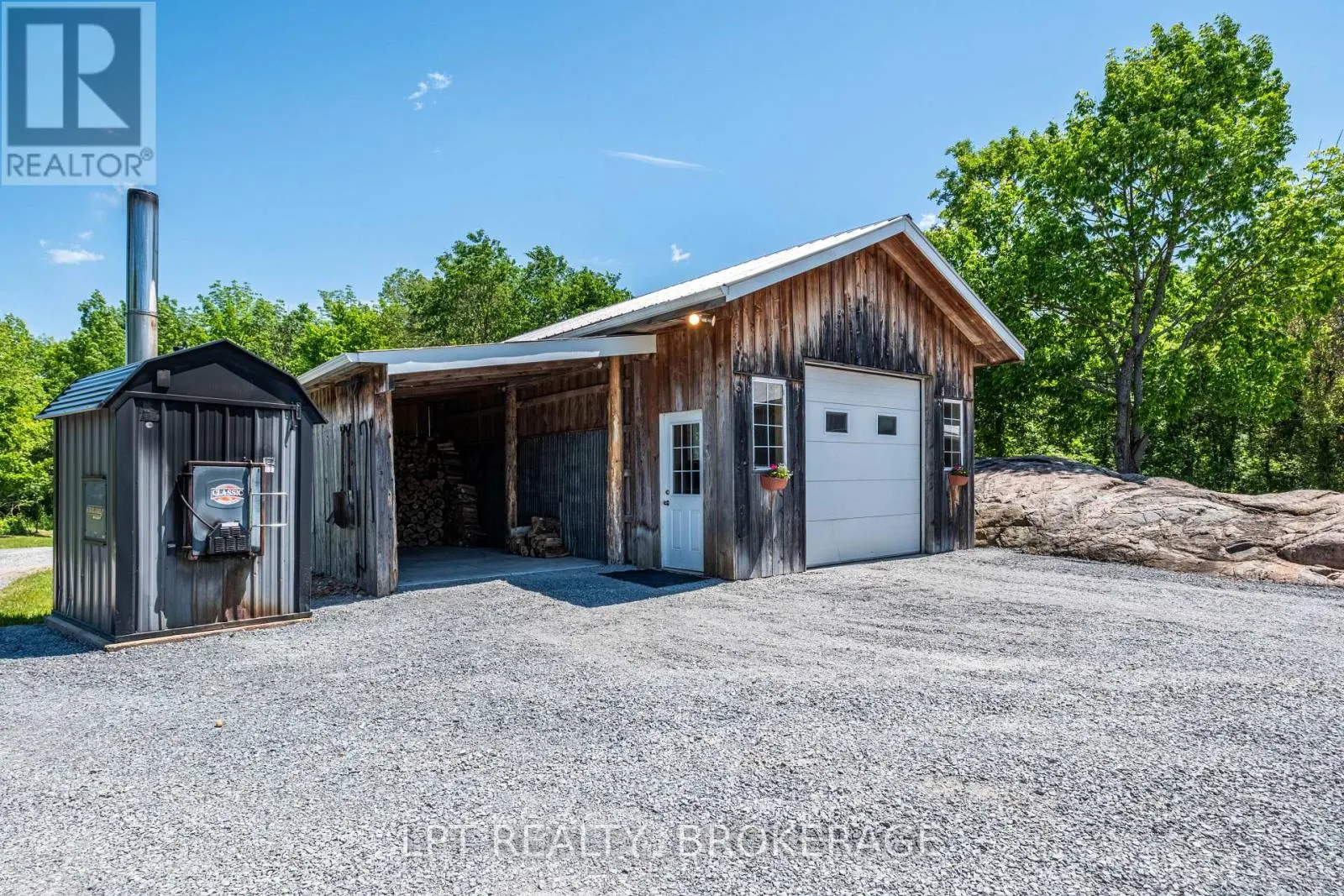 1758 FORTY FOOT ROAD