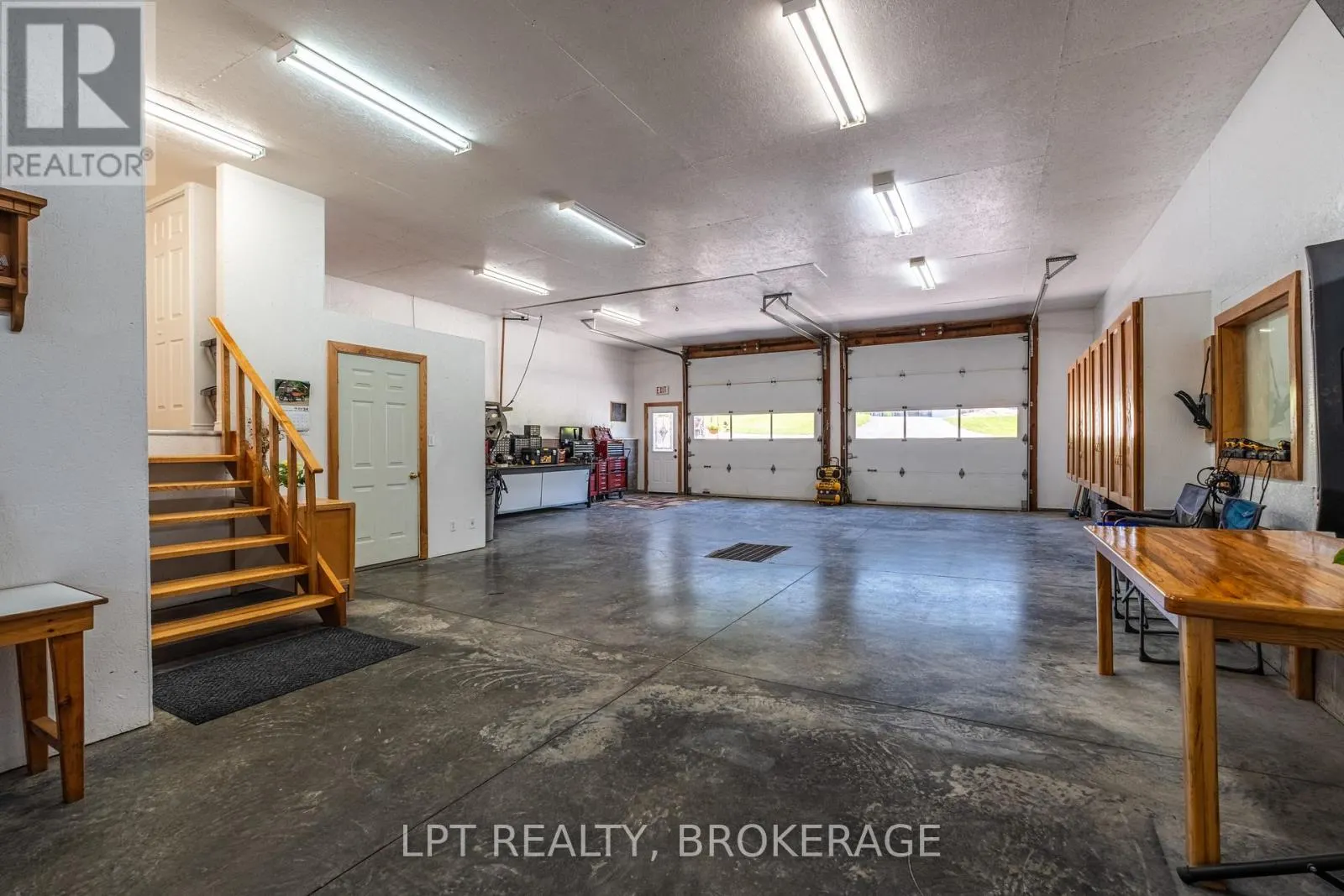 1758 FORTY FOOT ROAD