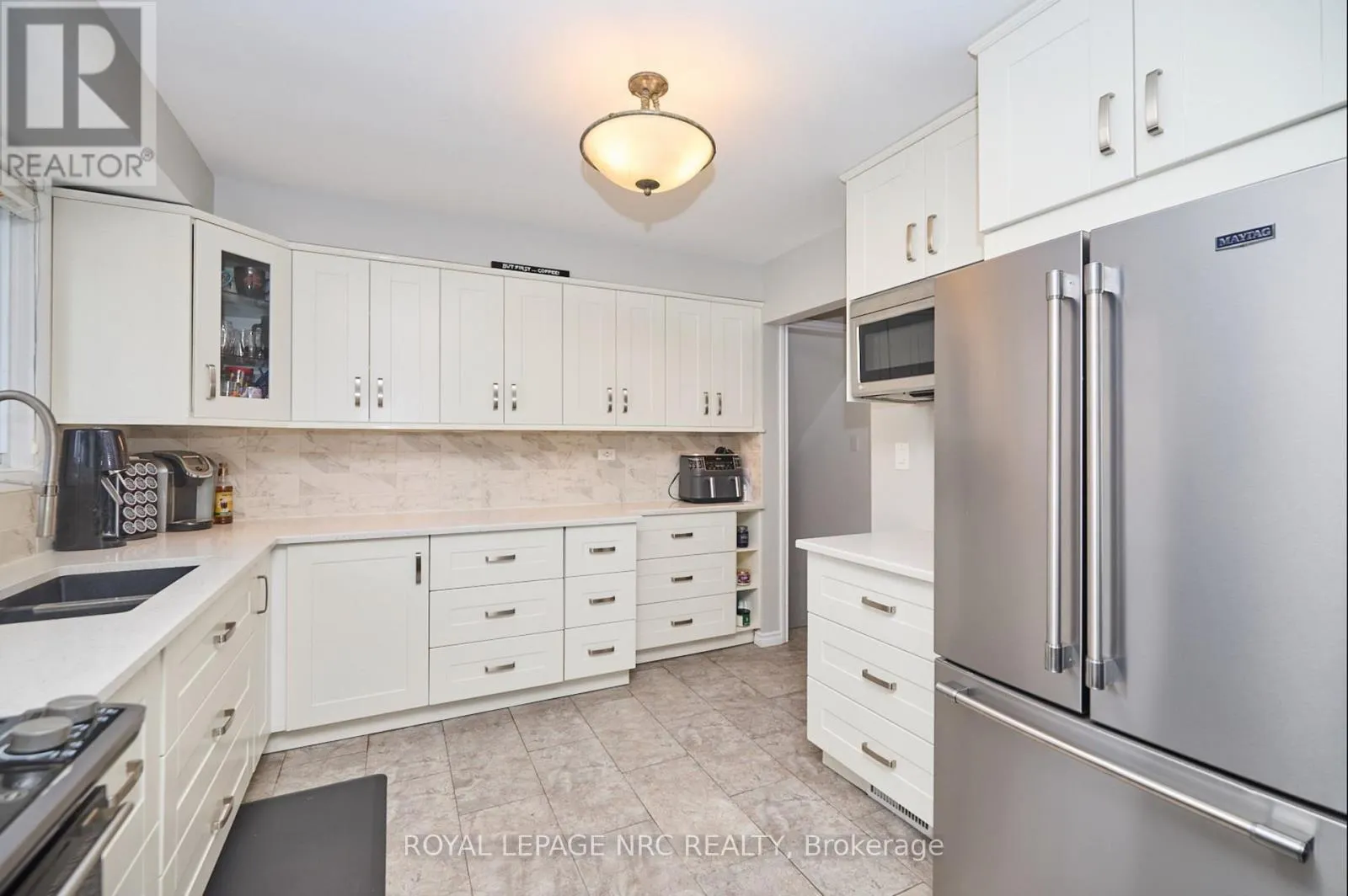 28 RAMSEY STREET E