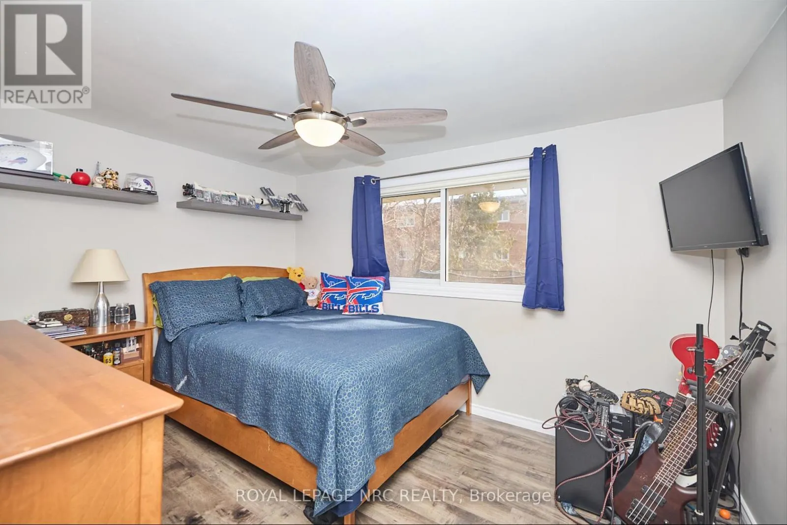 28 RAMSEY STREET E