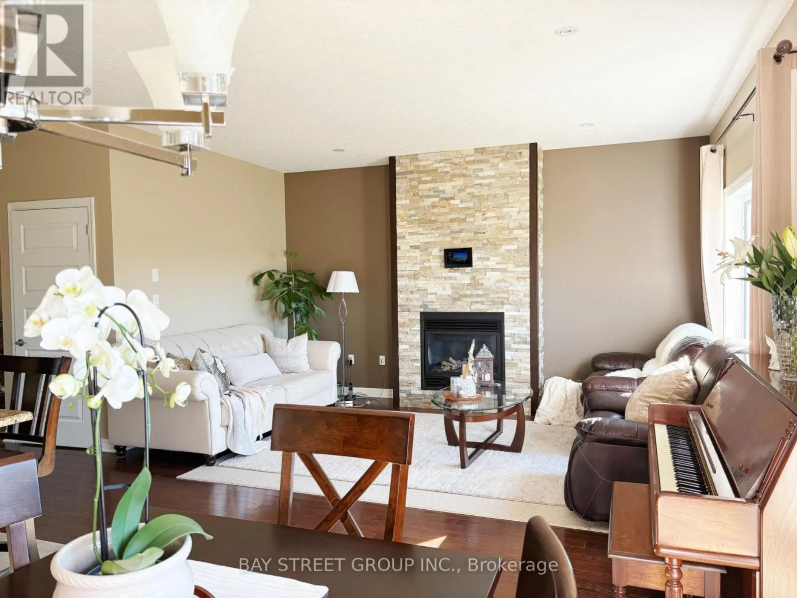 1451 HOWLETT CIRCLE
