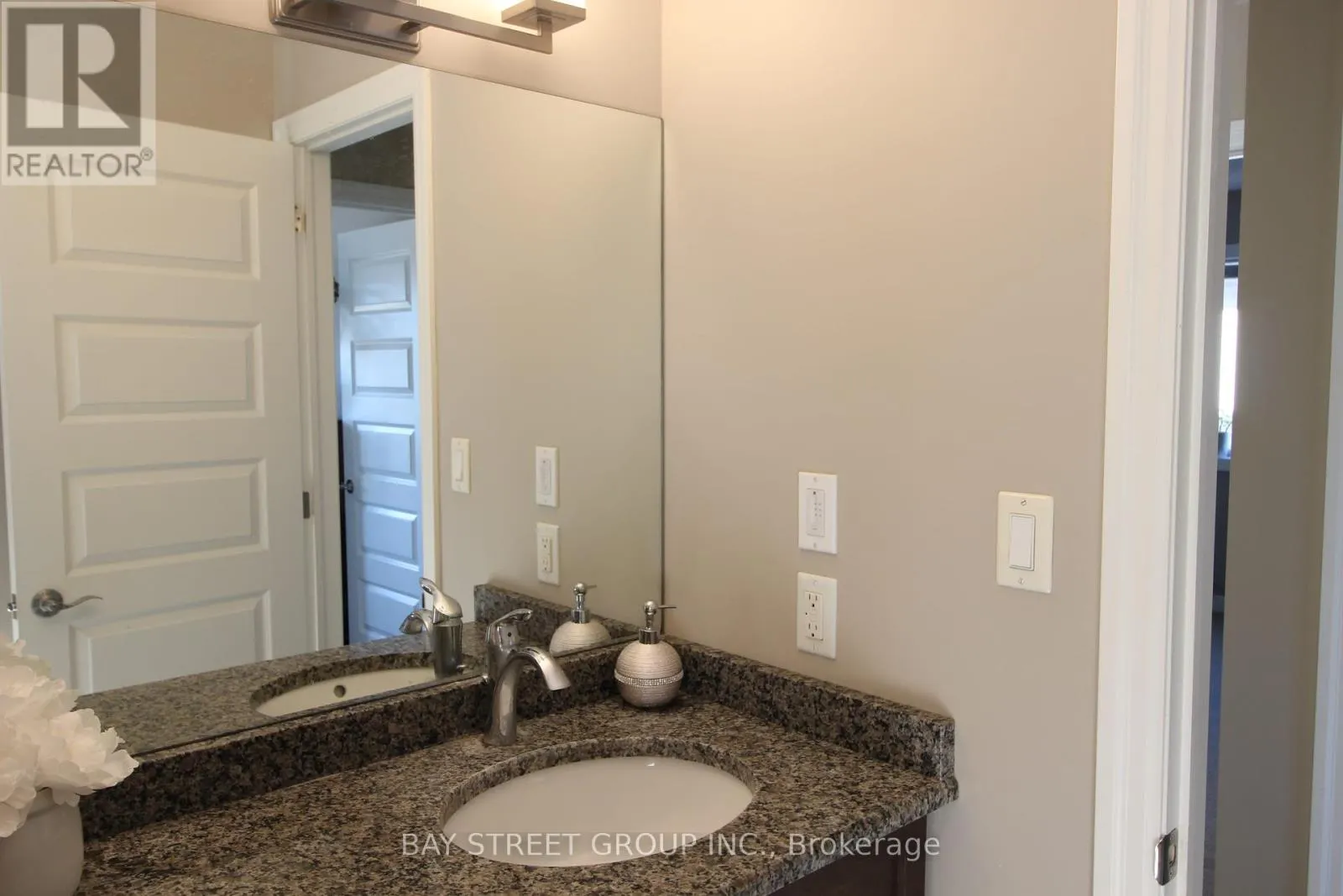 1451 HOWLETT CIRCLE