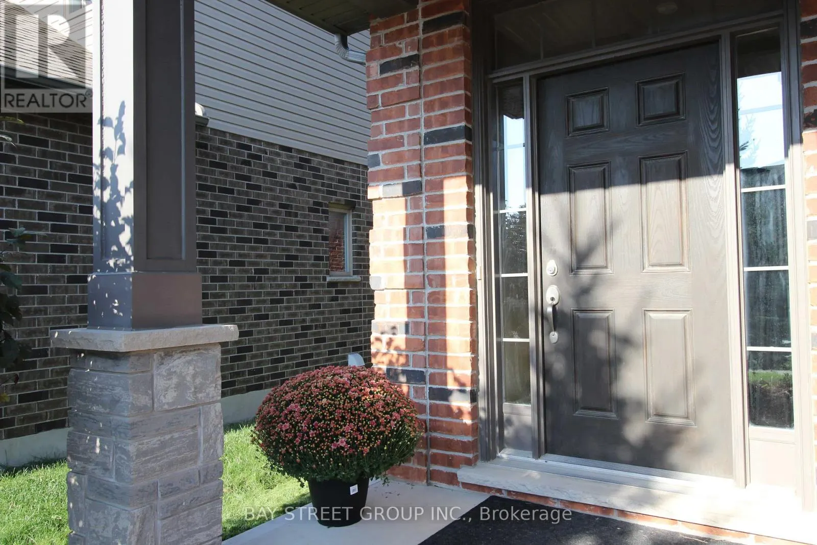 1451 HOWLETT CIRCLE