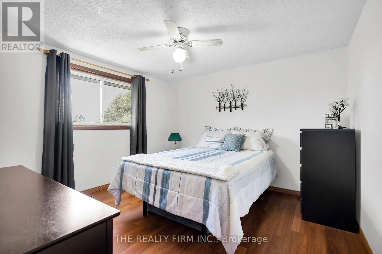 86 MACKAY AVENUE