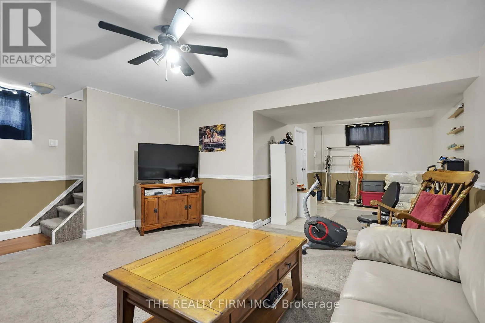 86 MACKAY AVENUE