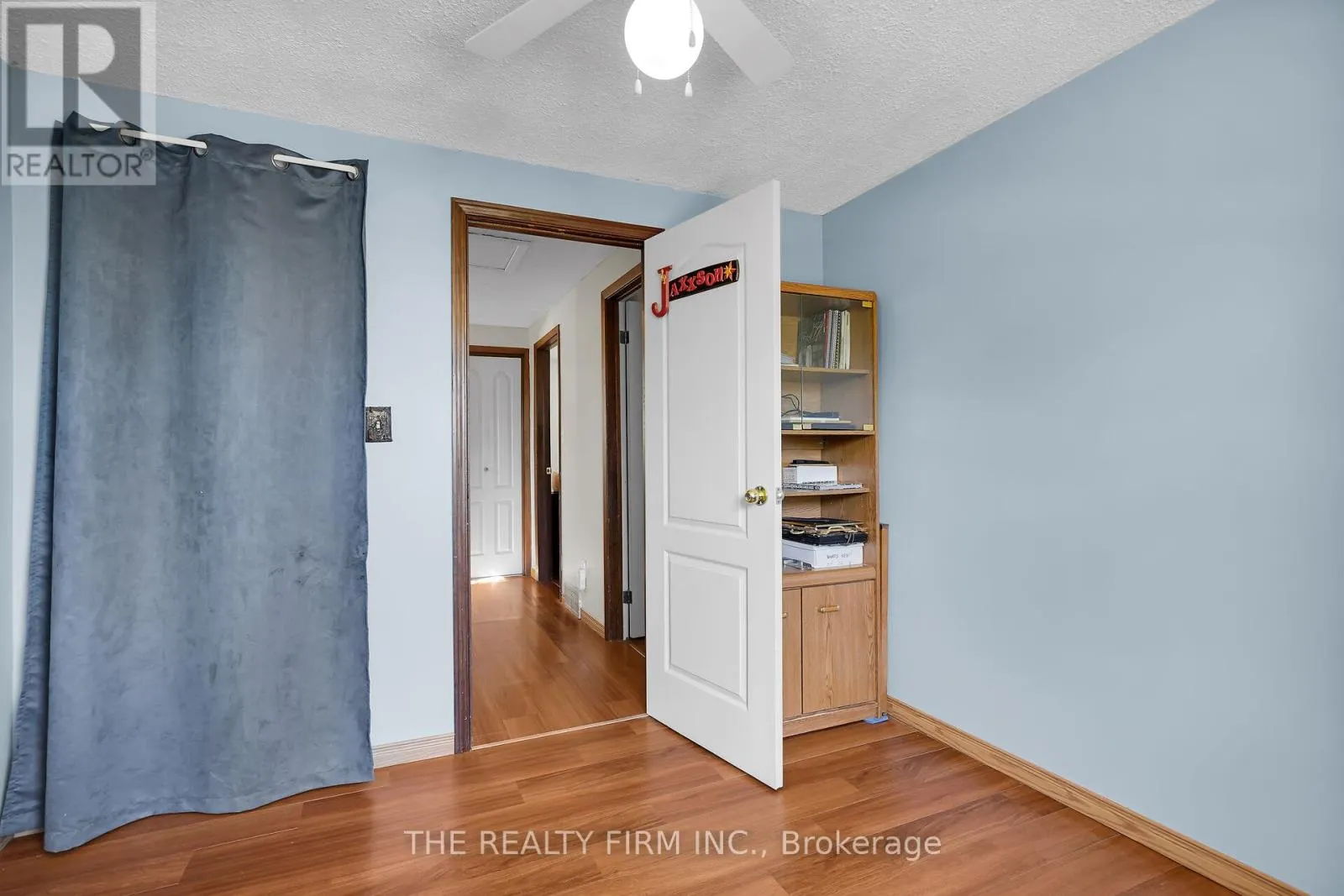 86 MACKAY AVENUE