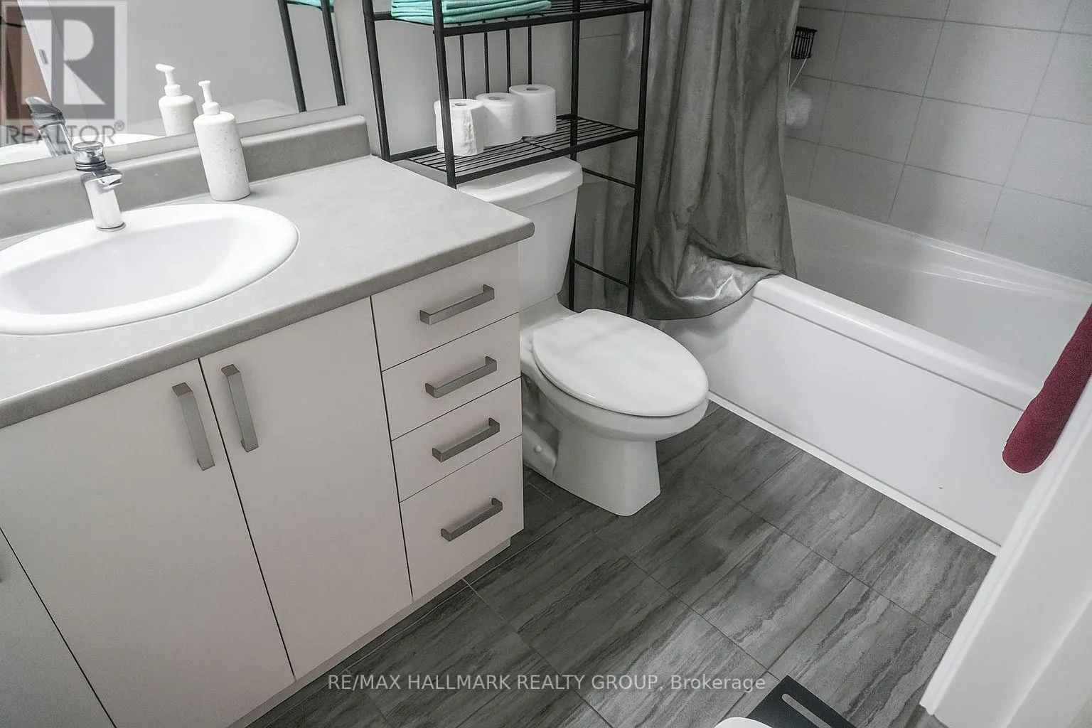 348 RAHEEN COURT OTTAWA CIRCUIT
