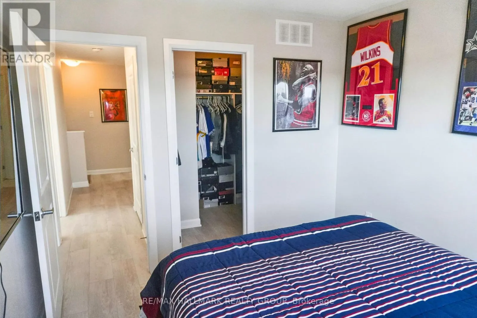 348 RAHEEN COURT OTTAWA CIRCUIT