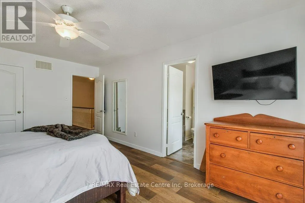 59 - 1035 VICTORIA ROAD S, #59