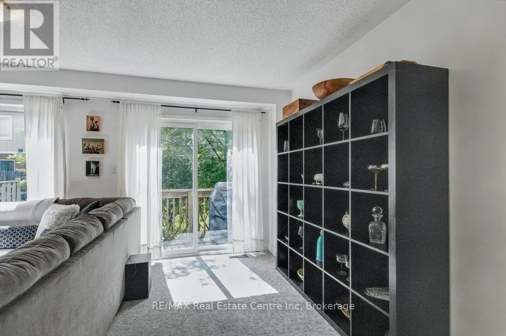 59 - 1035 VICTORIA ROAD S, #59