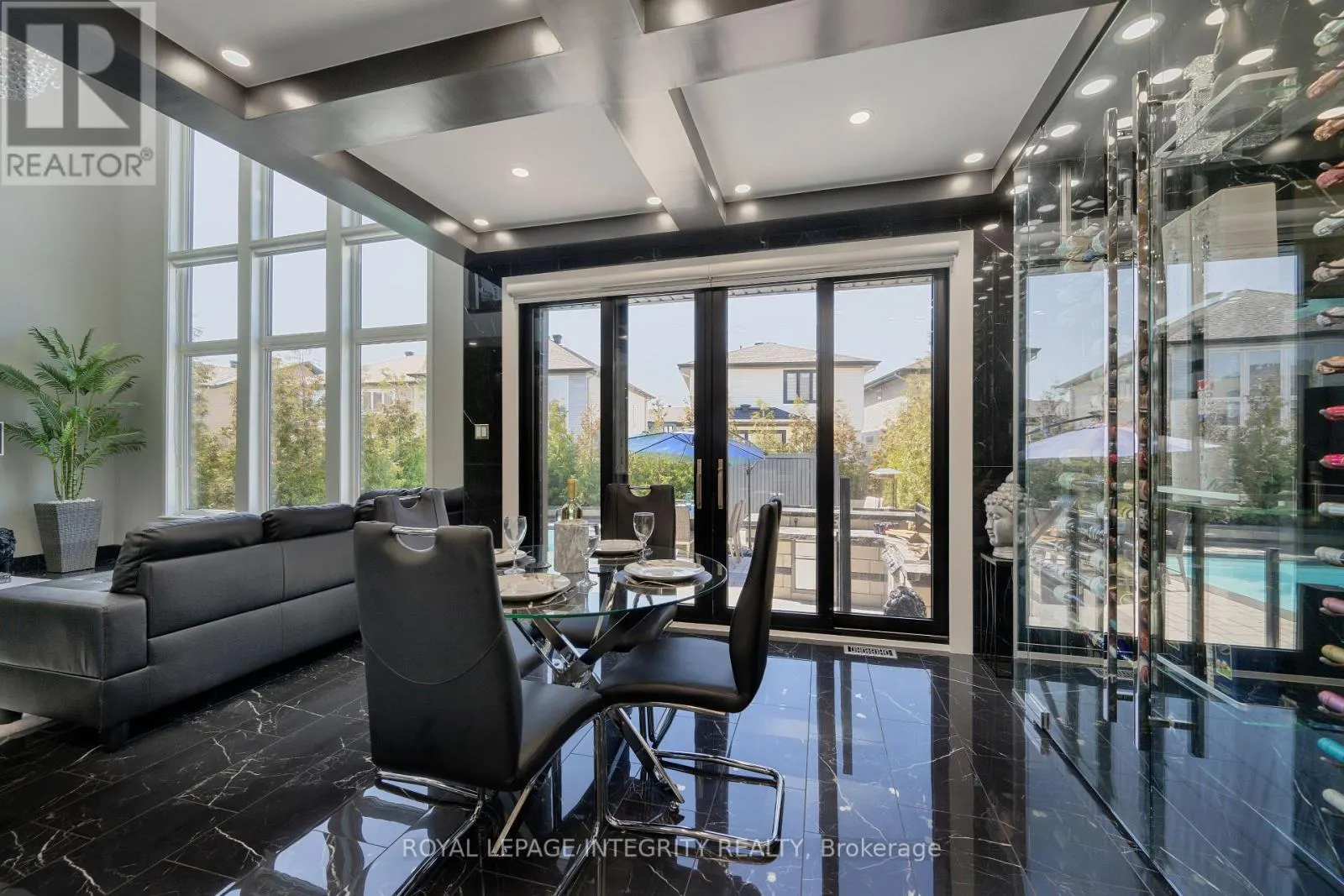 232 CONDADO CRESCENT