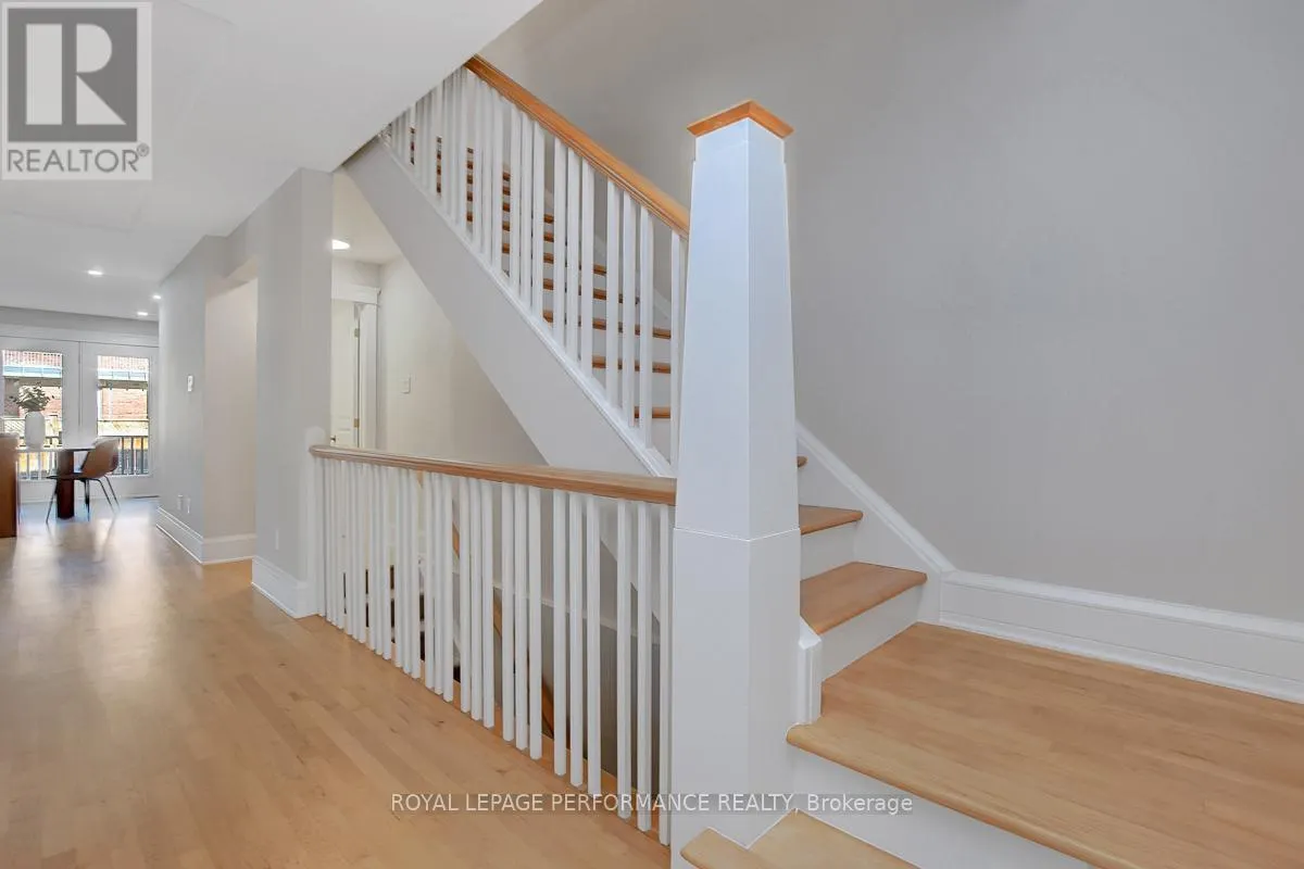 259 SECOND AVENUE