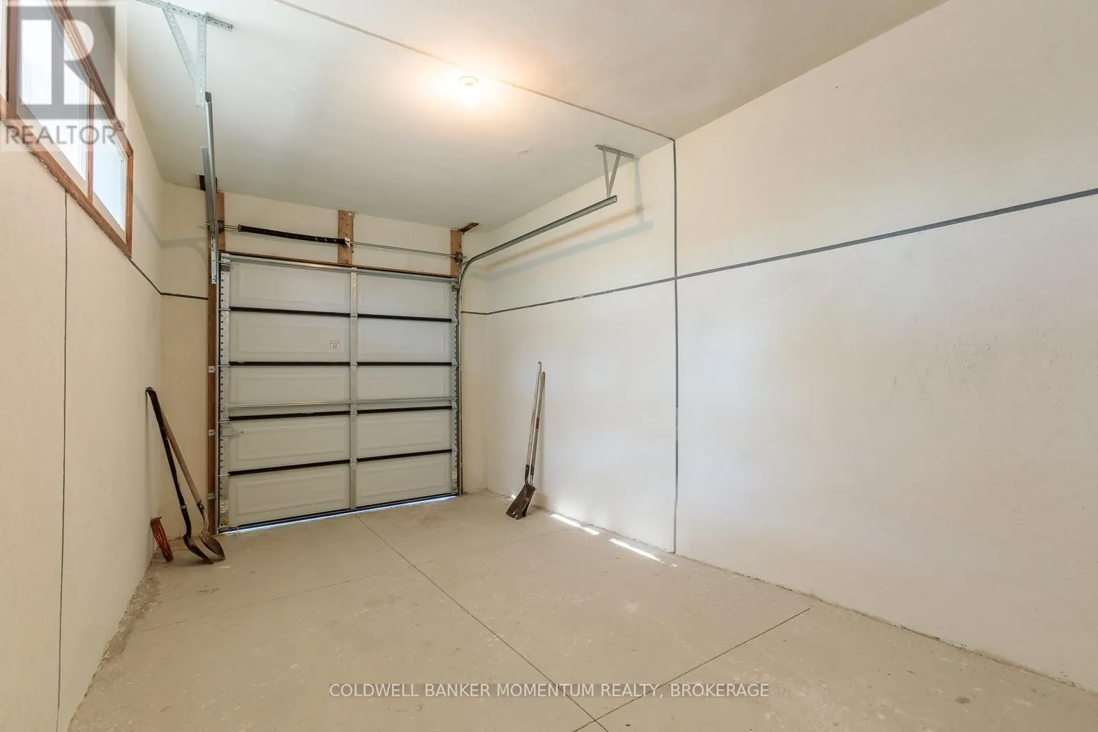 2 FOLEY CRESCENT