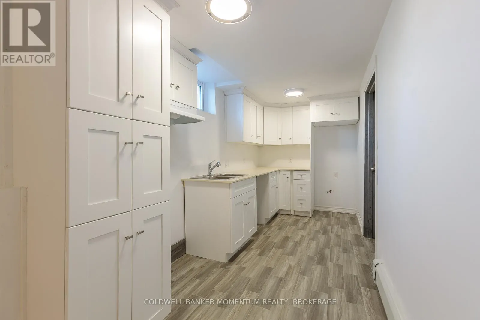 2 FOLEY CRESCENT