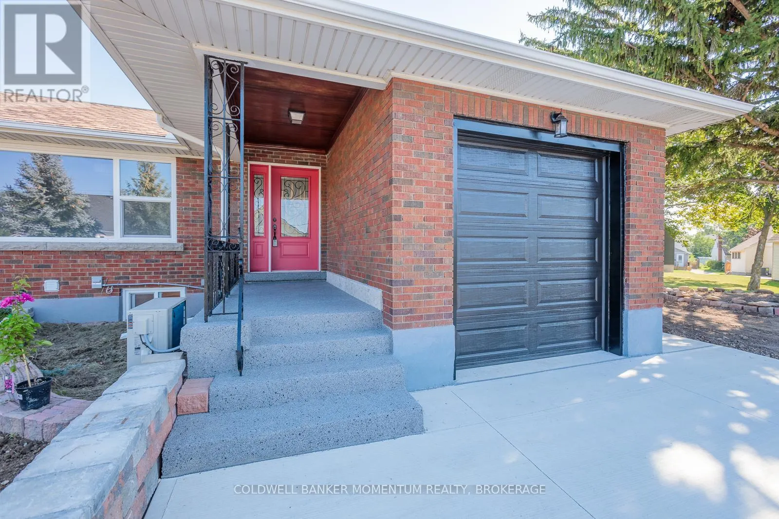 2 FOLEY CRESCENT