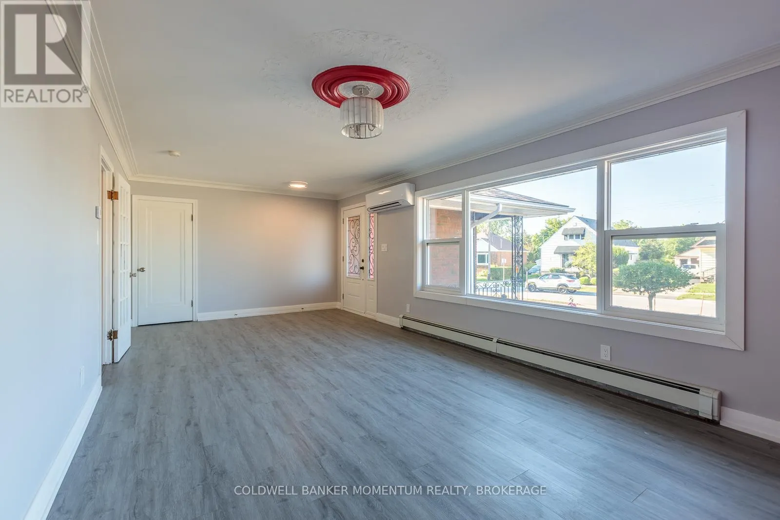 2 FOLEY CRESCENT