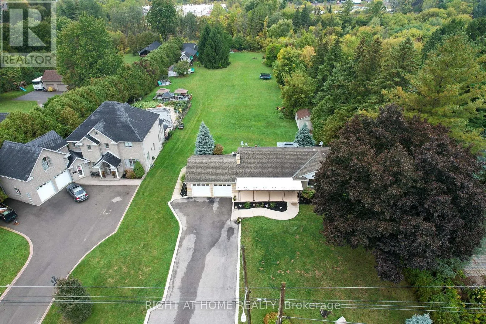 435 PARKSIDE DRIVE