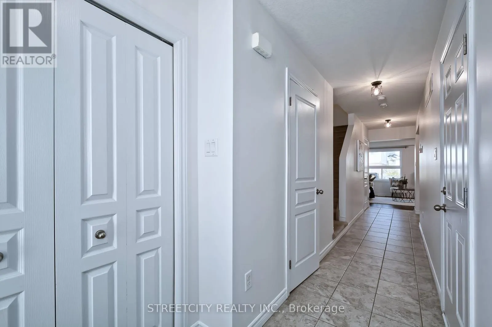 1966 FOXRIDGE CRESCENT