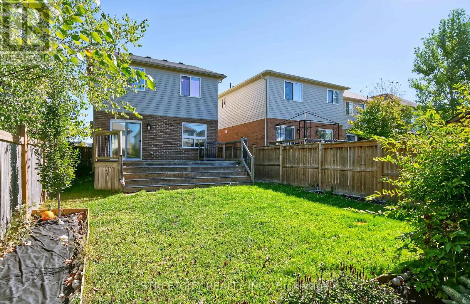 1966 FOXRIDGE CRESCENT