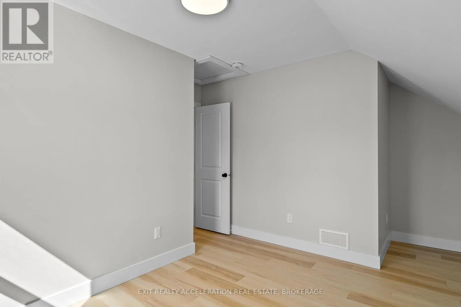 213 BELLEVILLE ROAD