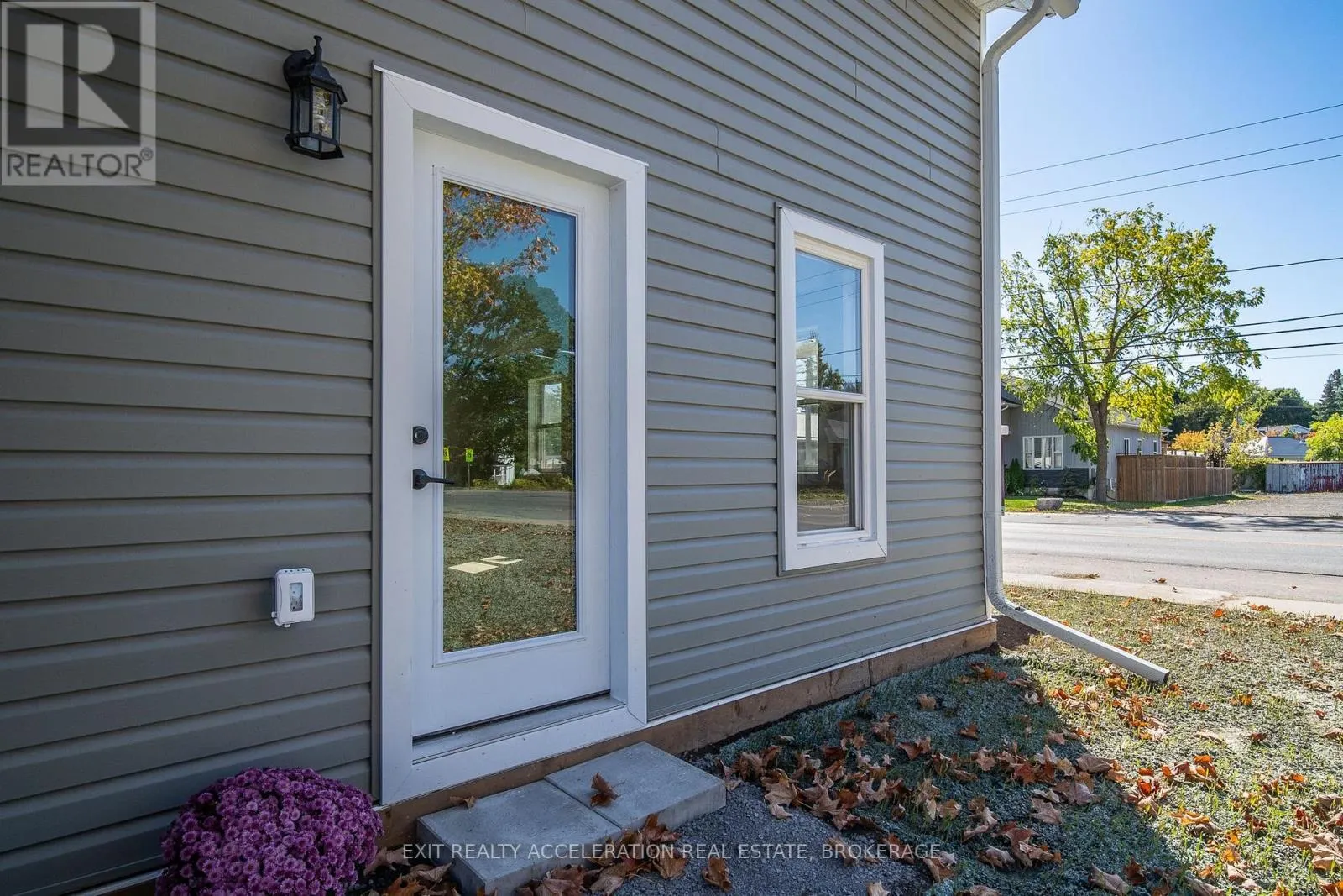 213 BELLEVILLE ROAD