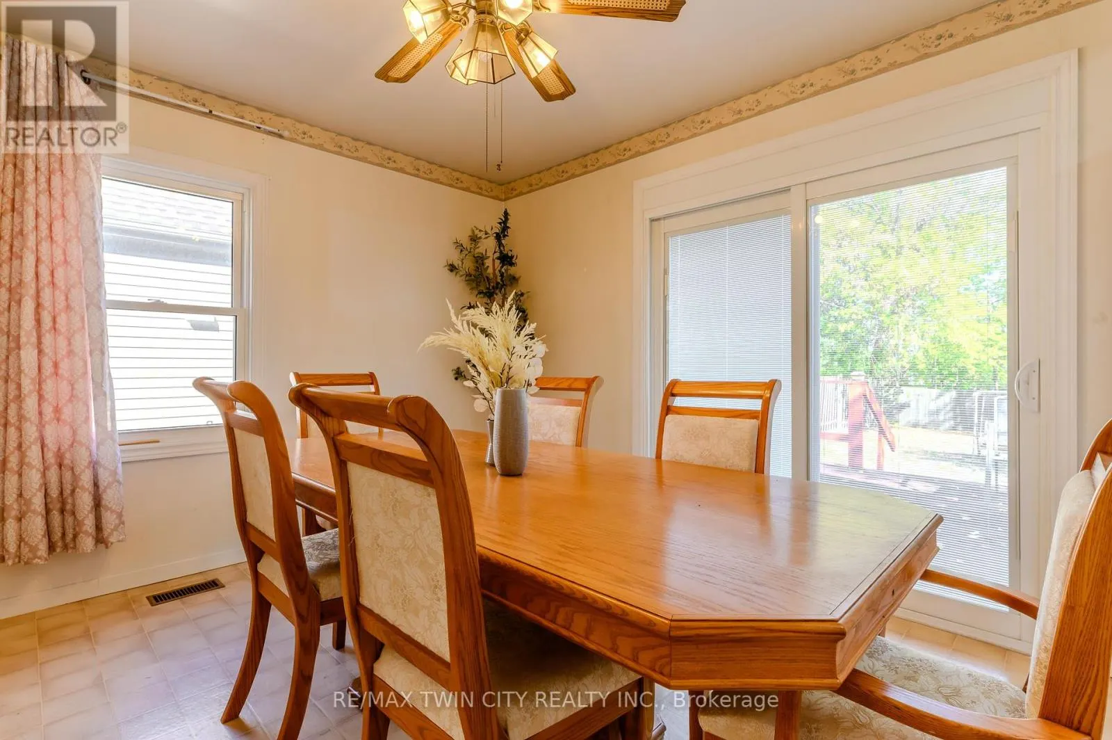 7 CHERRY ROAD