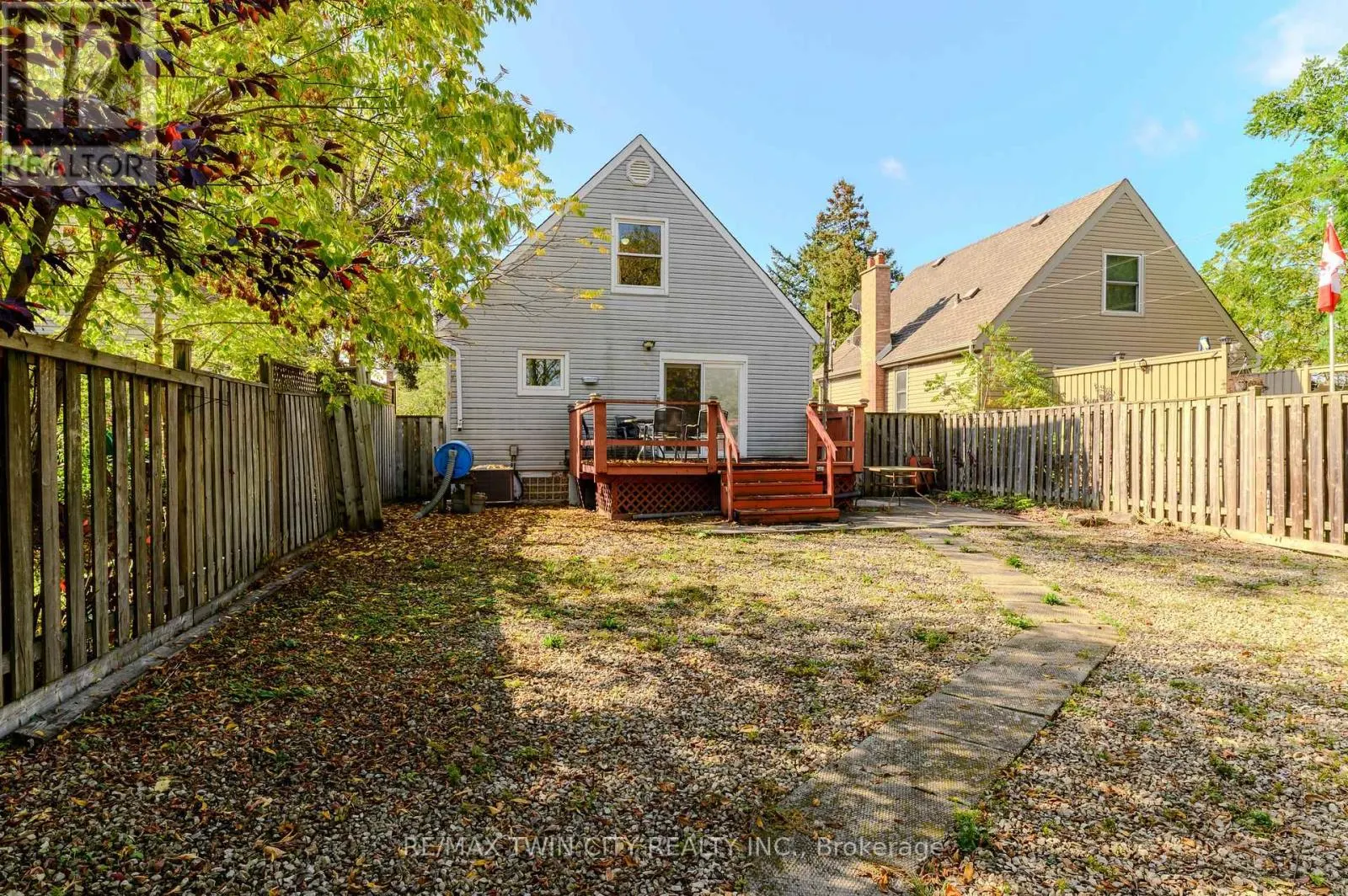 7 CHERRY ROAD