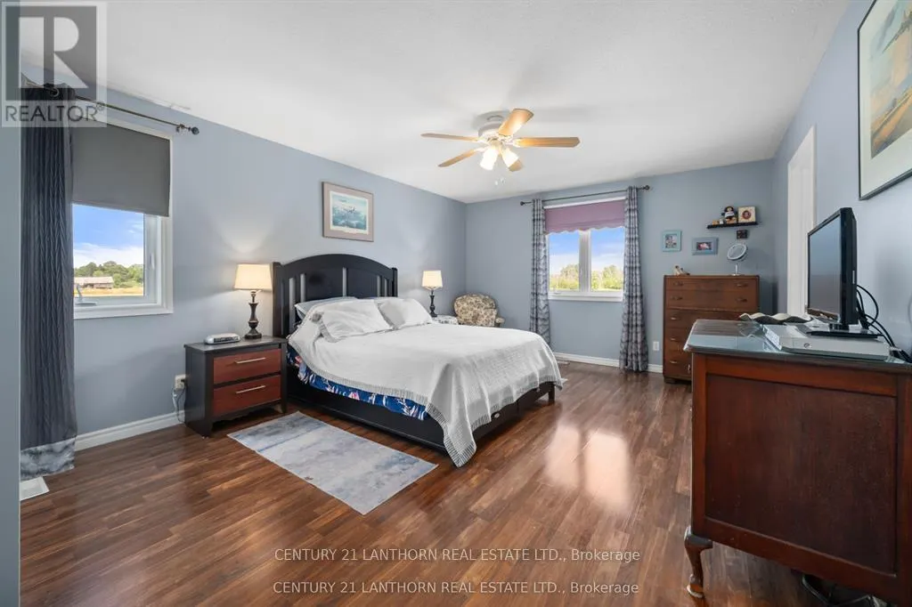 1489 AIRPORT PARKWAY