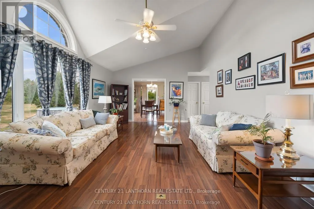 1489 AIRPORT PARKWAY