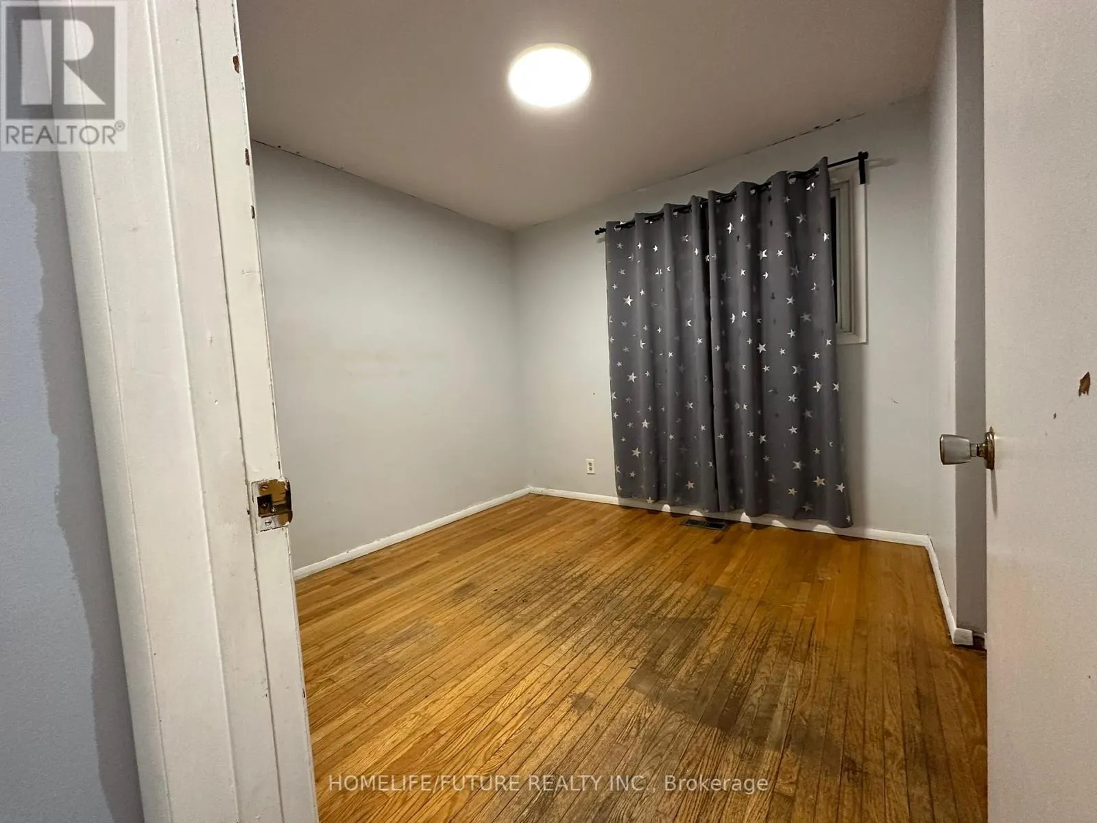 80 POPLAR STREET
