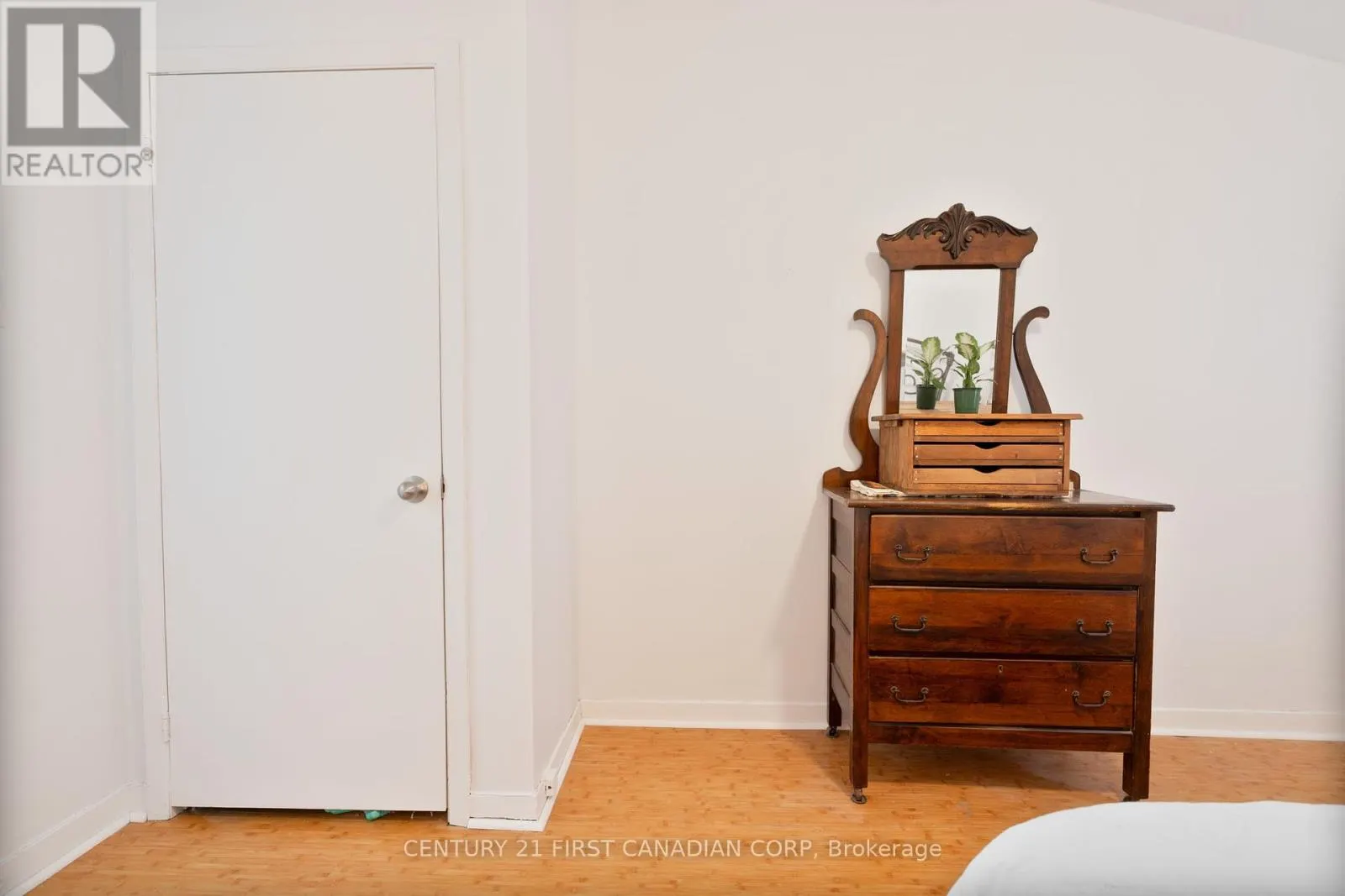 139 - 1090 KIPPS LANE, #139