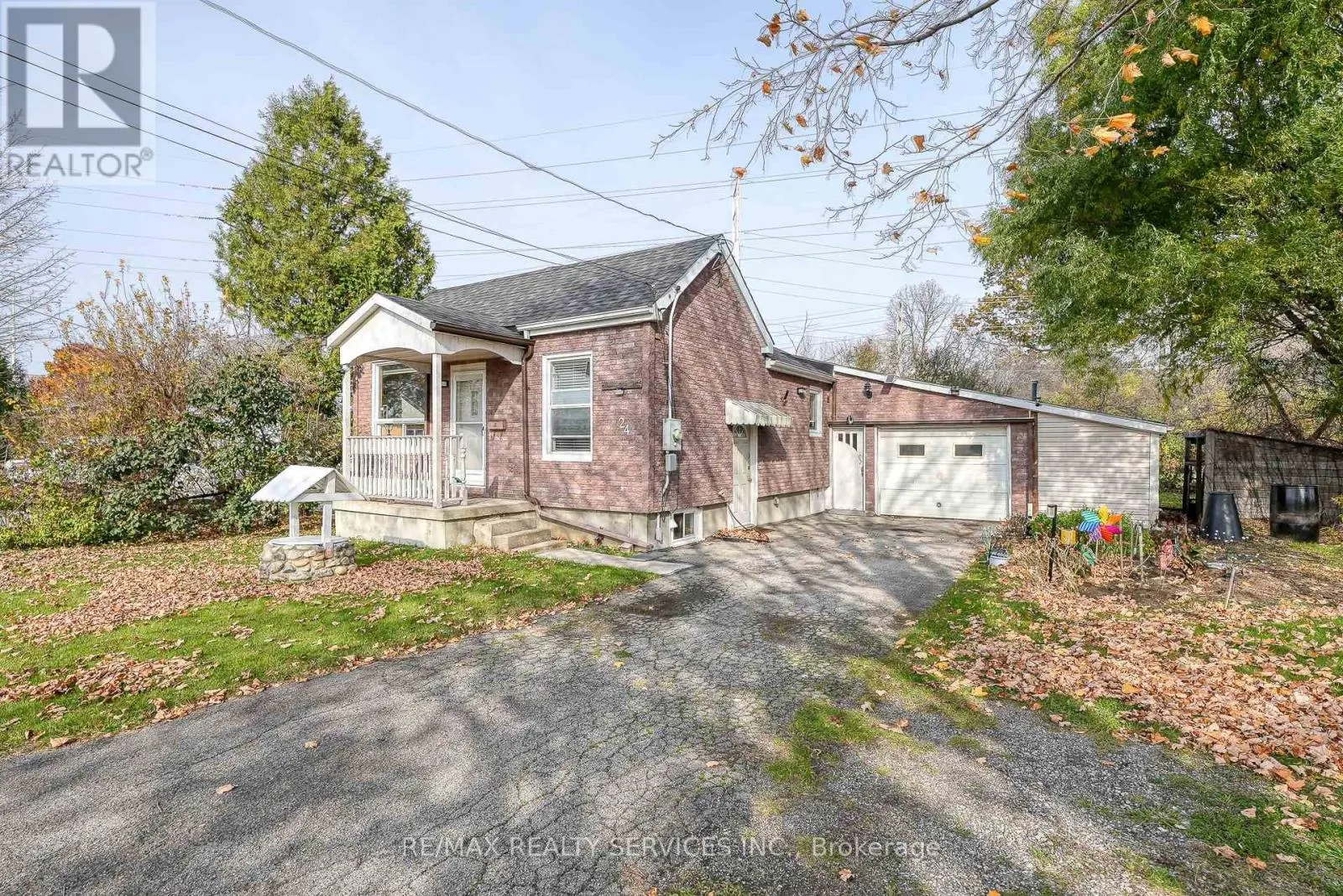 24 NORLAN AVENUE