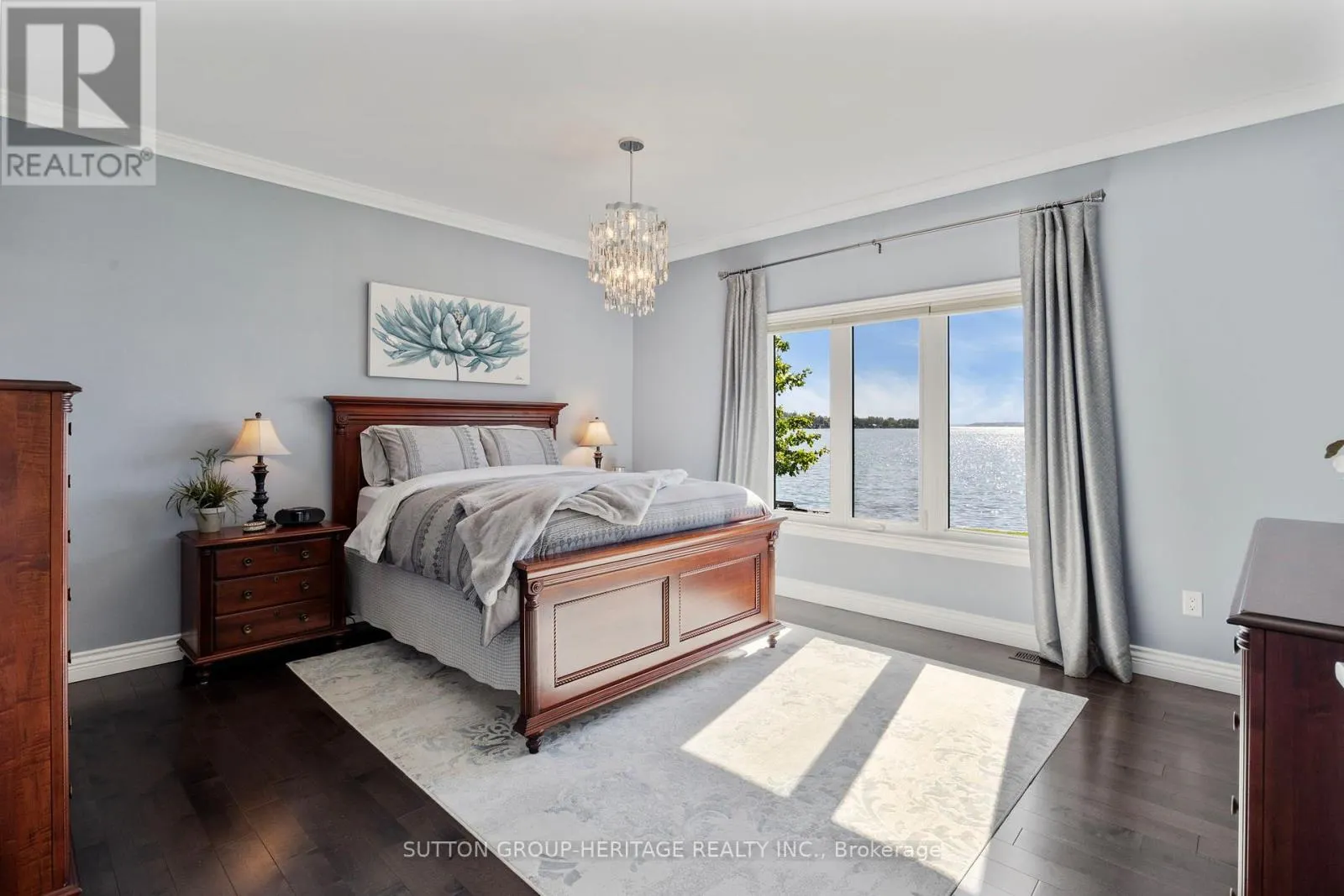 52 HILLSIDE DRIVE