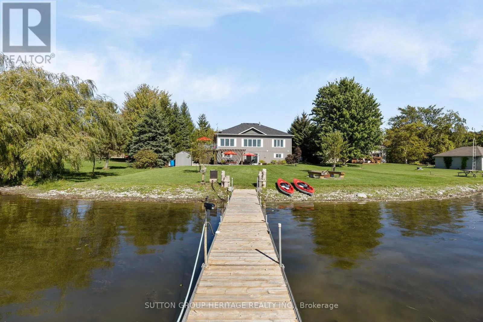 52 HILLSIDE DRIVE