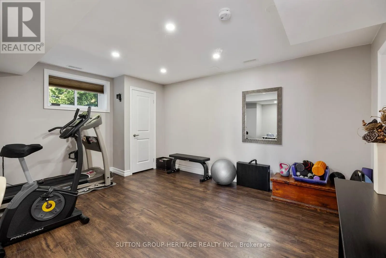 52 HILLSIDE DRIVE