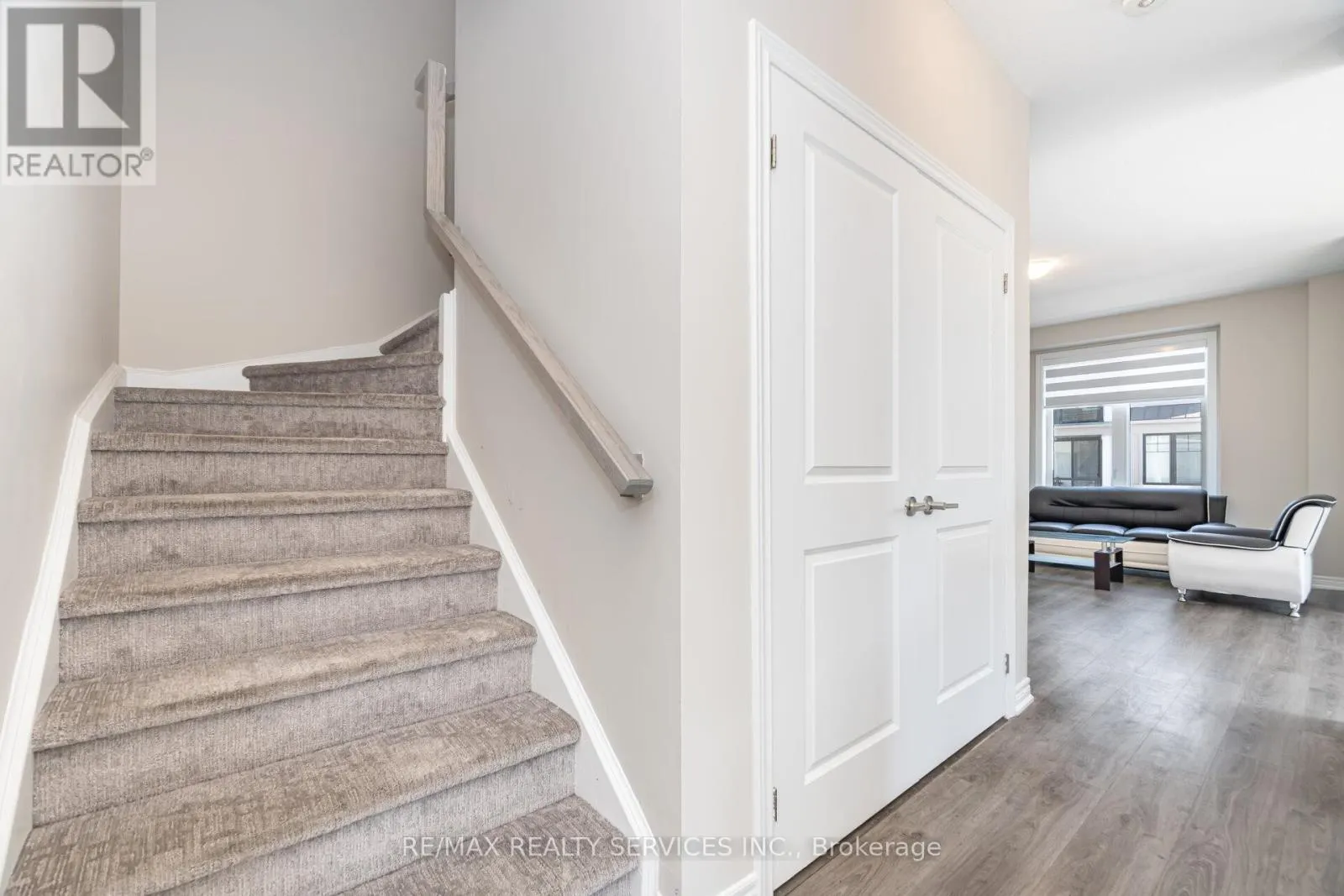113 - 10 BIRMINGHAM DRIVE